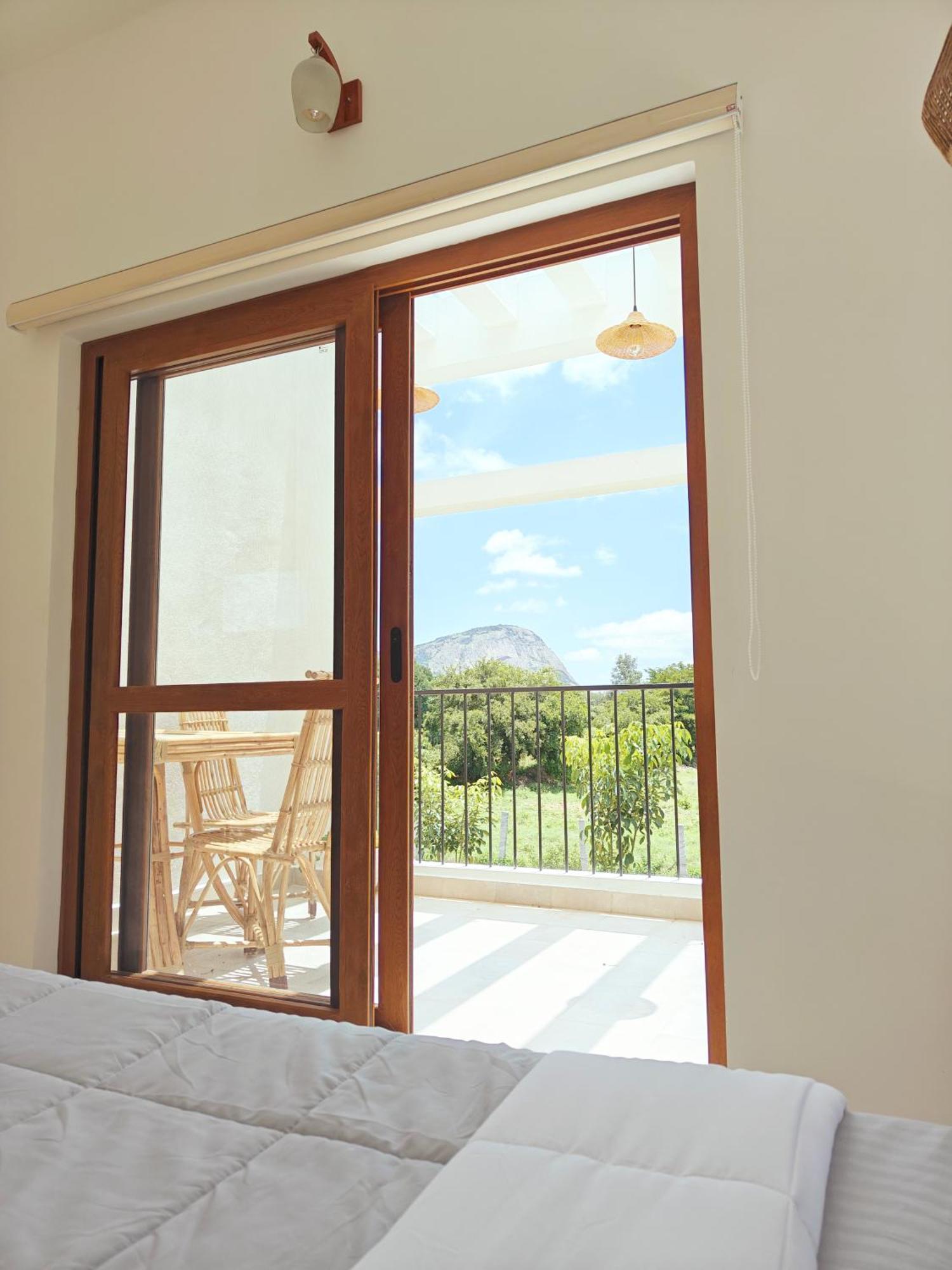 Tuscan Breeze, Nandi Hills Nandigunda Exteriör bild